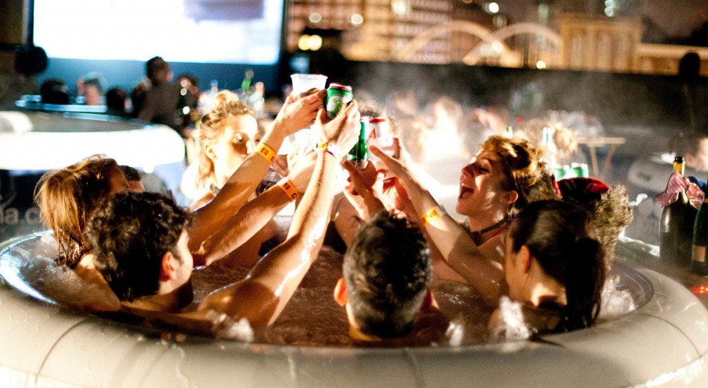 Jacuzzi party